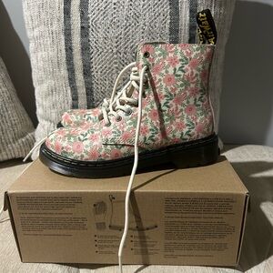 Dr. Martens 1460 Pascal J Kids - Cloud Cream Floral Boots